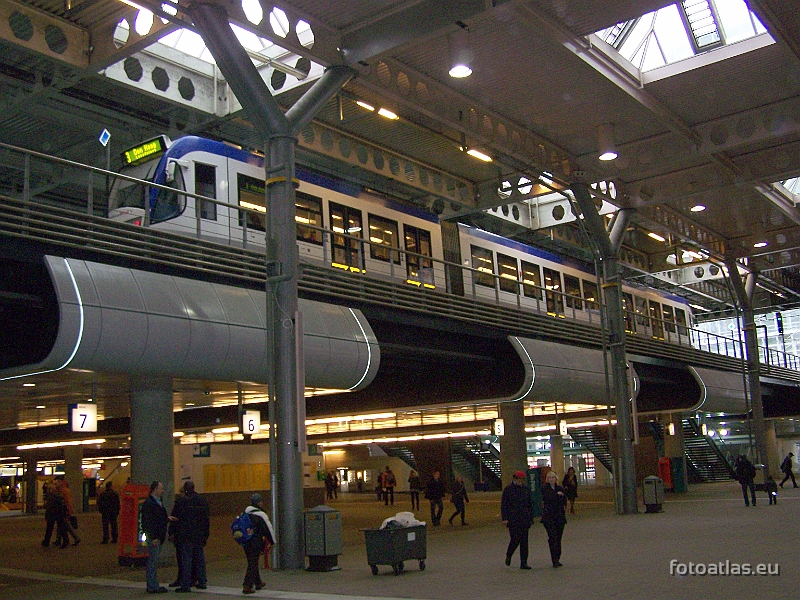 2__DenHaag_Centraal_03.JPG